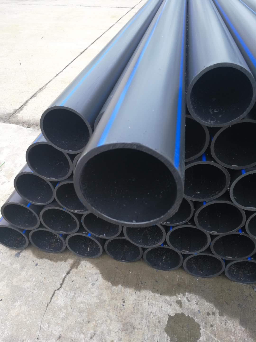 PE灌溉管材与线材 现代灌溉系统中的关键组件